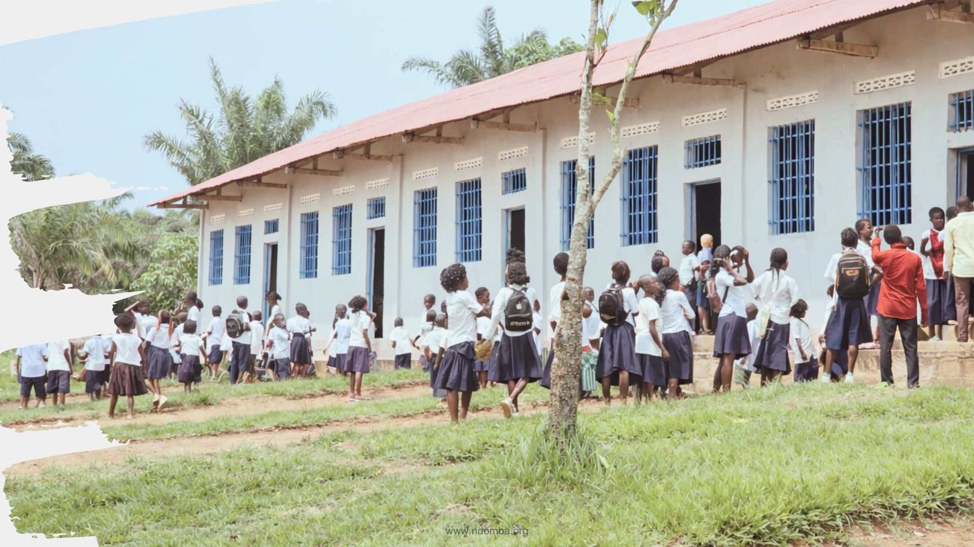 Salle de classe concernée par la reconstruction