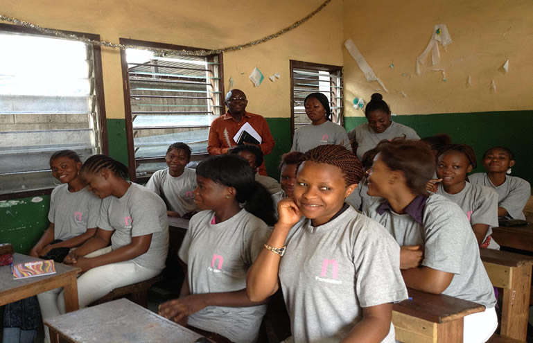 Atelier de formation professionnelle féminine